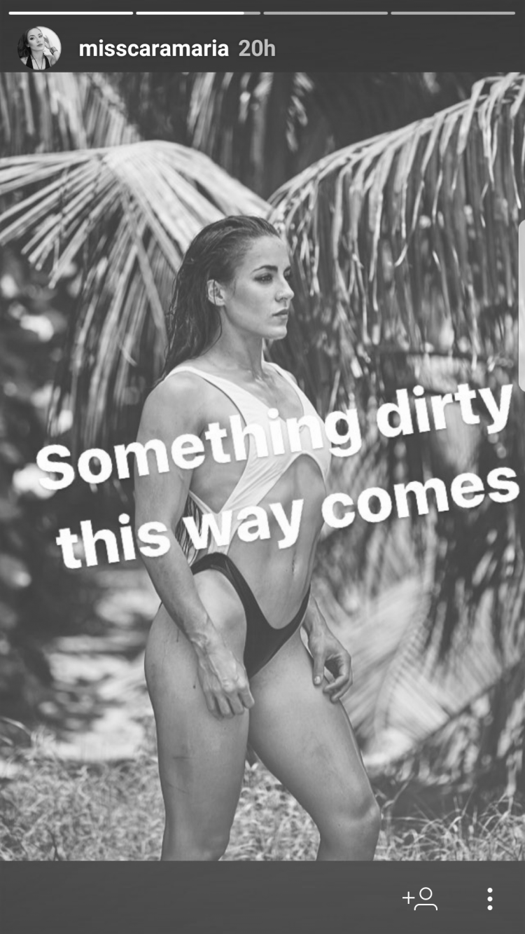 Topless Molly Bennett naked (15 foto and video), Ass, Is a cute, Twitter, cameltoe 2018 Topless Molly Bennett naked (77 photo), Topless, Bikini, Twitter, see through 2018